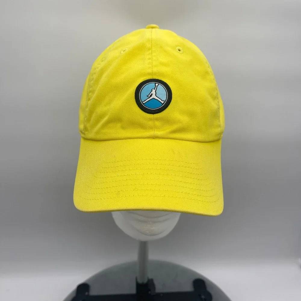 Jordan SU0110-CCH OSFM Hat Yellow Adjustable Heritage86 Remaster Patch Ball Cap